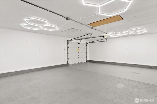 1239 S Verde Street, Tacoma, WA 98405