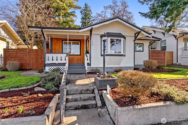 1239 S Verde Street, Tacoma, WA 98405