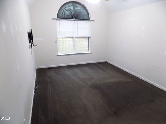 105 Whistlers Cove, Louisburg, NC 27549