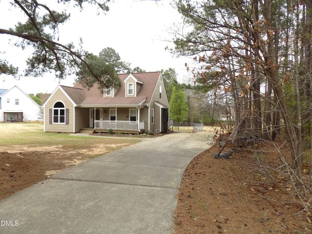 105 Whistlers Cove, Louisburg, NC 27549