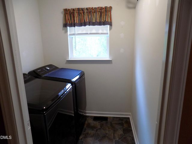 105 Whistlers Cove, Louisburg, NC 27549