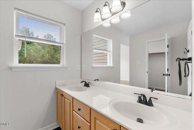 105 Whistlers Cove, Louisburg, NC 27549