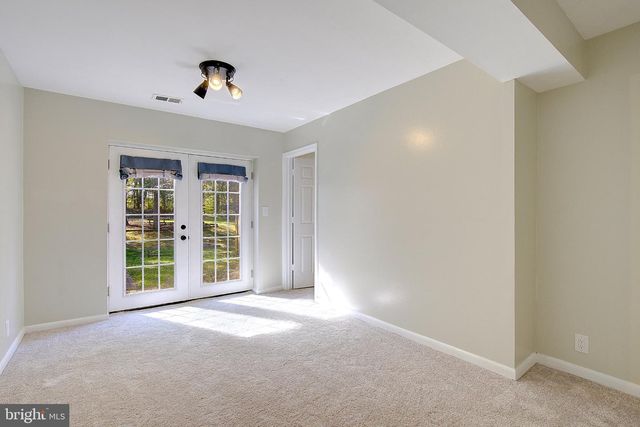 8113 BIRD LN, Greenbelt, MD 20770