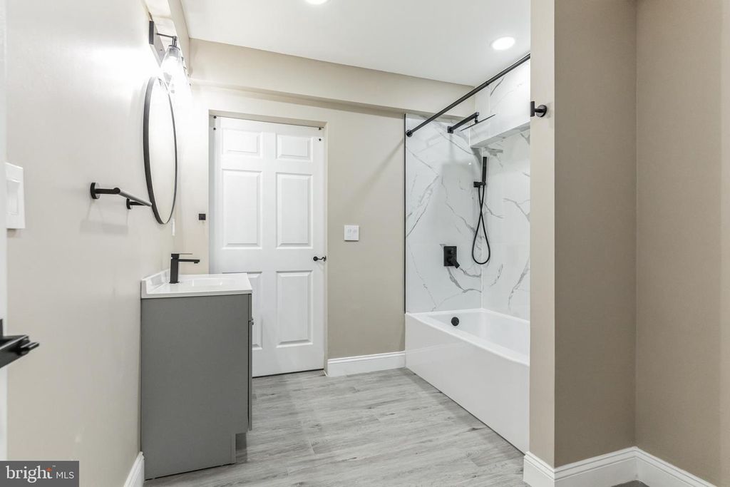 314 MADISON STREET #205, Lansdale, PA 19446