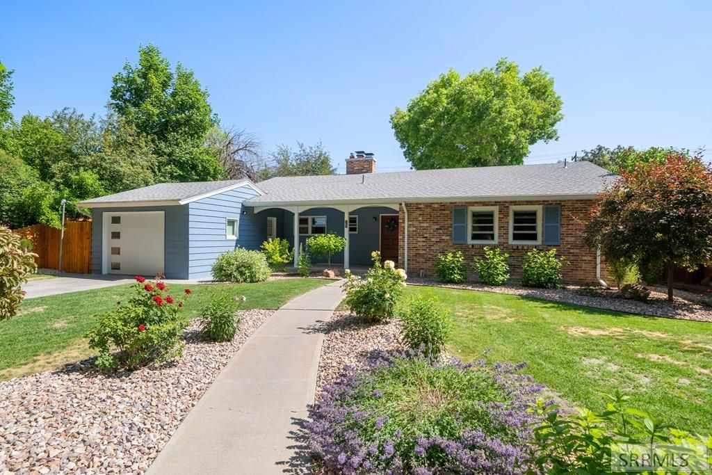 560 11th Street, Idaho Falls, ID 83404