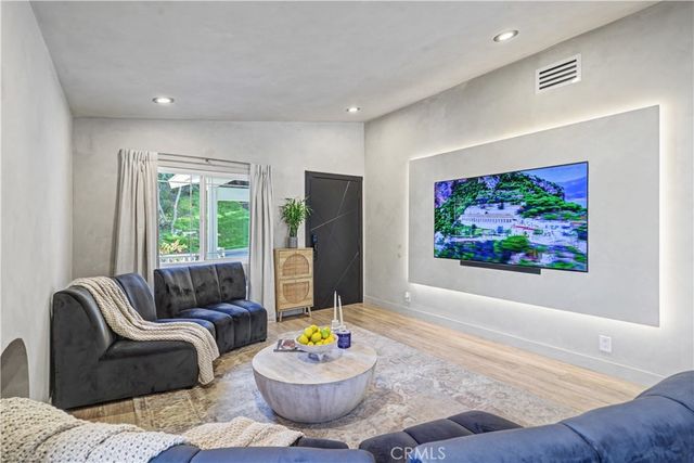 26521 Via Gorrion, Mission Viejo, CA 92691