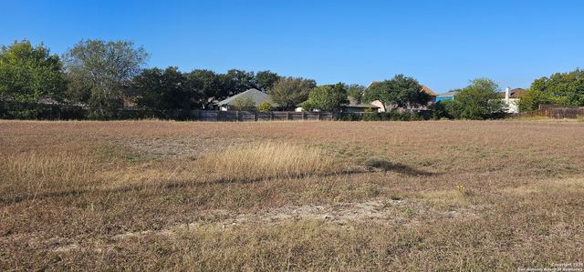 813 Toepperwein, Converse, TX 78109