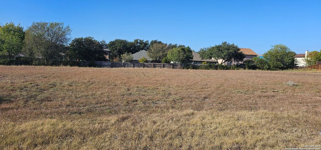 813 Toepperwein, Converse, TX 78109