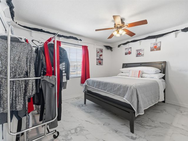 6640 WINDING OAK DRIVE, Tampa, FL 33625