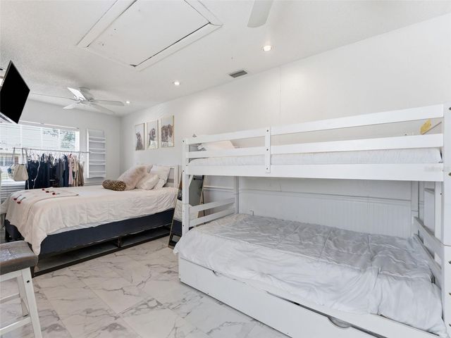 6640 WINDING OAK DRIVE, Tampa, FL 33625