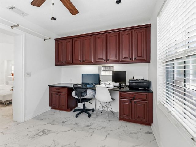 6640 WINDING OAK DRIVE, Tampa, FL 33625