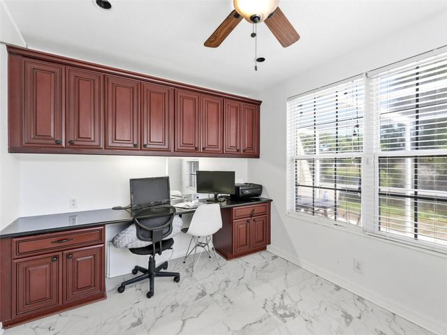 6640 WINDING OAK DRIVE, Tampa, FL 33625