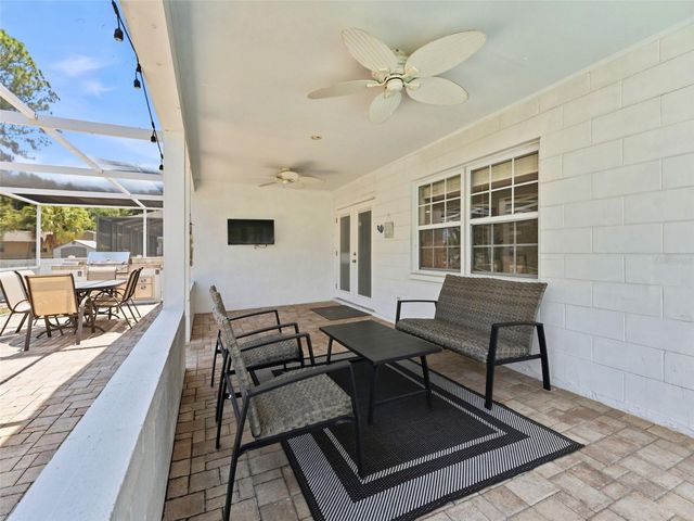 6640 WINDING OAK DRIVE, Tampa, FL 33625