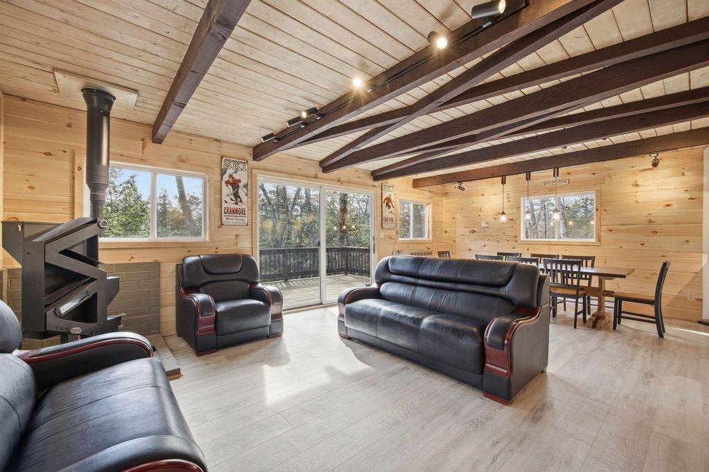 23 Huttwil Drive, Madison, NH 03849