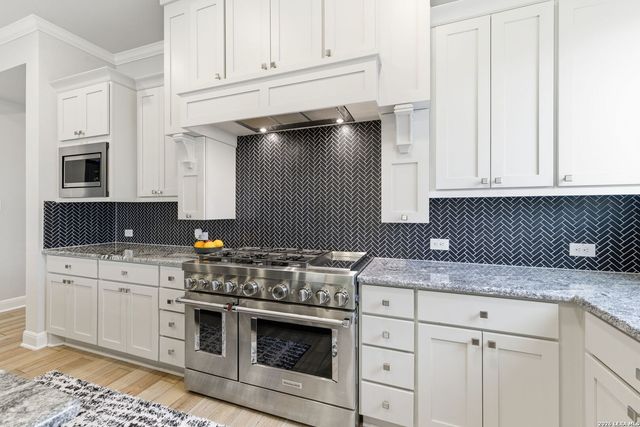 4111 Andito, San Antonio, TX 78261