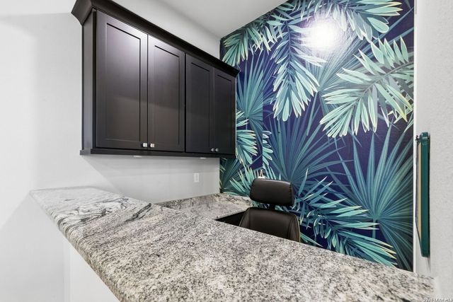 4111 Andito, San Antonio, TX 78261