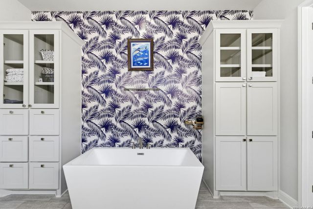 4111 Andito, San Antonio, TX 78261