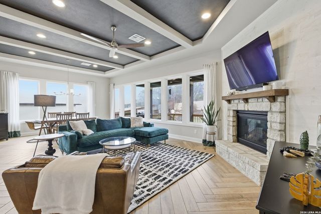 4111 Andito, San Antonio, TX 78261