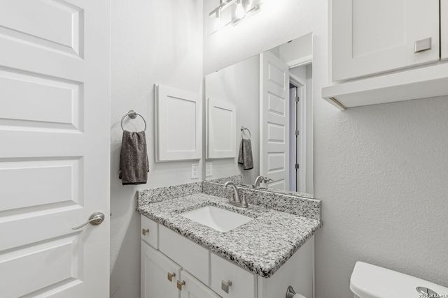 4111 Andito, San Antonio, TX 78261