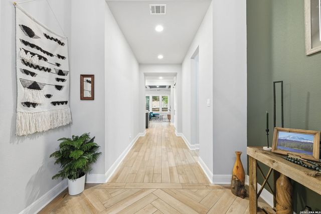 4111 Andito, San Antonio, TX 78261