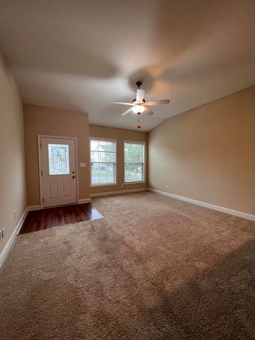 1014 Sugarbush Trail, Lexington, KY 40509