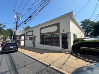 2-8 A Forest Avenue 5, Glen Cove, NY 11542