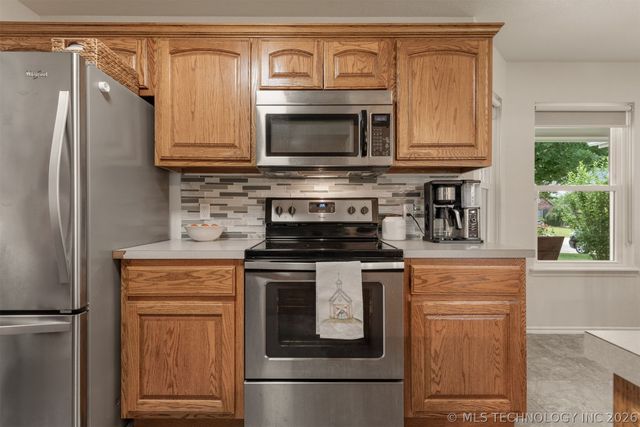 1413 W 118th Street S, Jenks, OK 74037