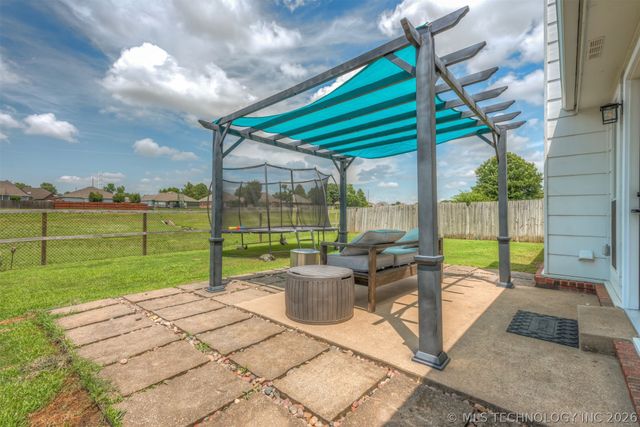 1413 W 118th Street S, Jenks, OK 74037