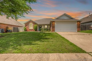 1413 W 118th Street S, Jenks, OK 74037