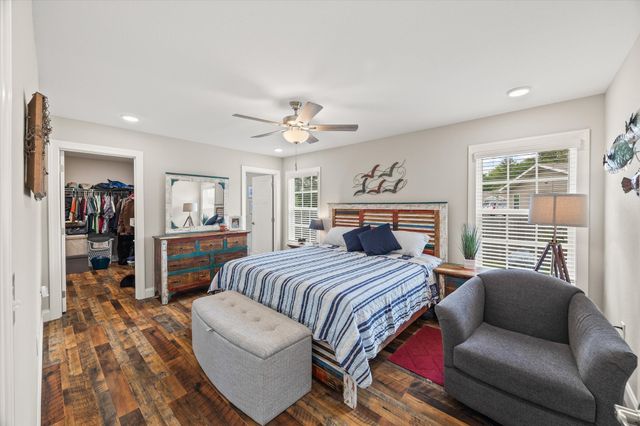 60 Sky View Meadow Dr, Crossville, TN 38555