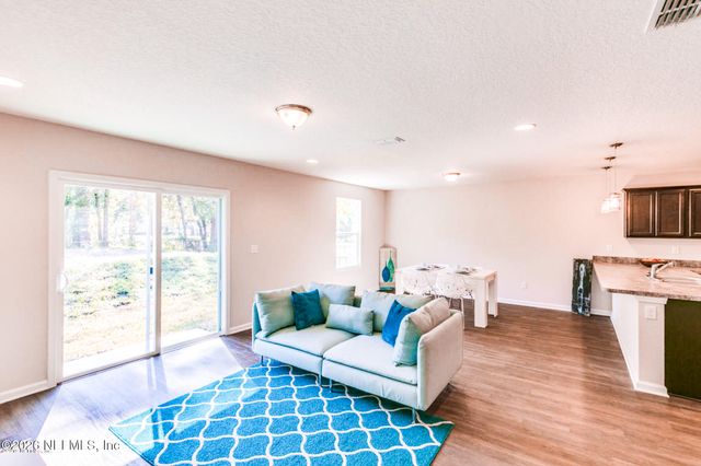 3789 ST AUGUSTINE Road, Jacksonville, FL 32207