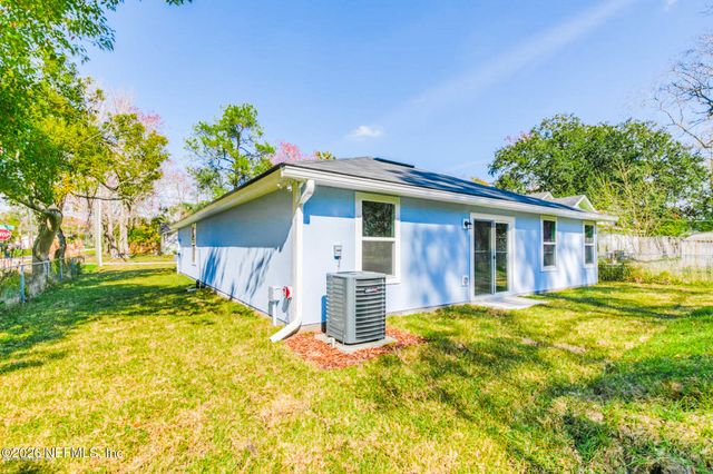 3789 ST AUGUSTINE Road, Jacksonville, FL 32207