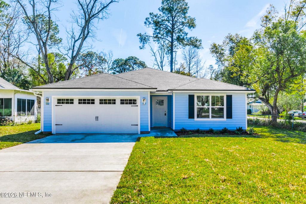 3789 ST AUGUSTINE Road, Jacksonville, FL 32207