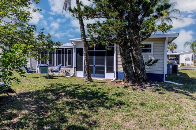 2100 KINGS HIGHWAY CRESCENT 693, Port Charlotte, FL 33980