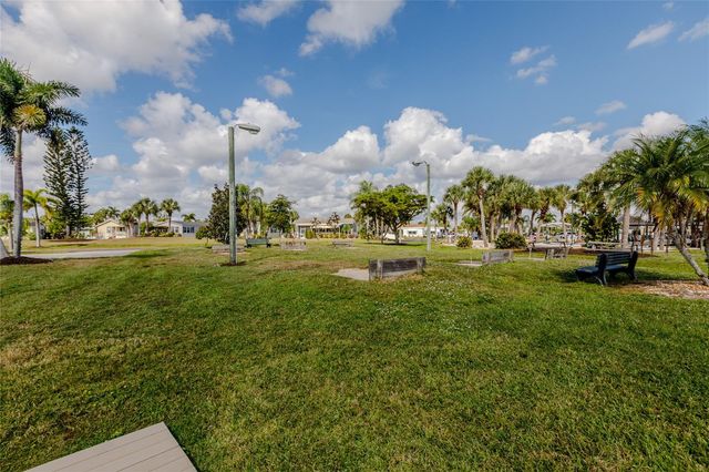 2100 KINGS HIGHWAY CRESCENT 693, Port Charlotte, FL 33980