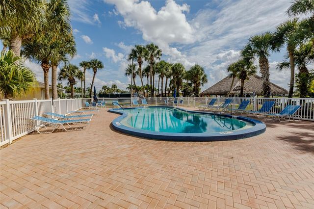 2100 KINGS HIGHWAY CRESCENT 693, Port Charlotte, FL 33980