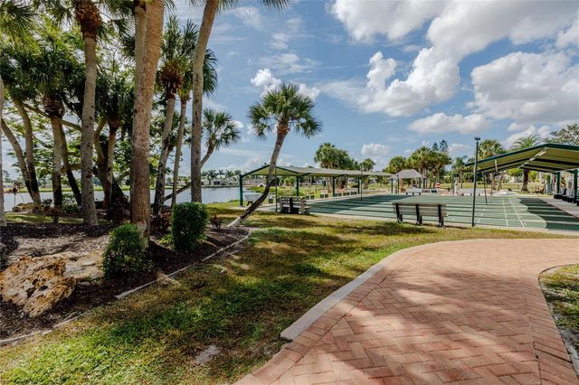 2100 KINGS HIGHWAY CRESCENT 693, Port Charlotte, FL 33980