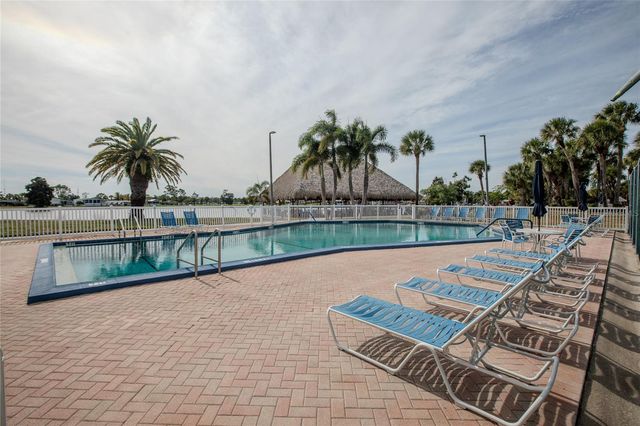 2100 KINGS HIGHWAY CRESCENT 693, Port Charlotte, FL 33980