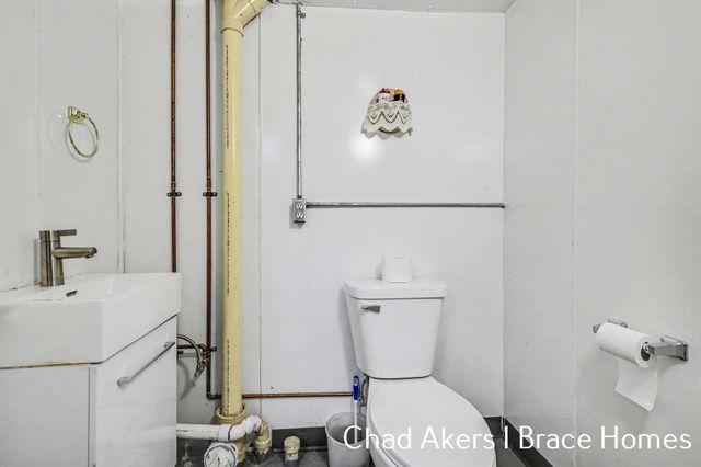 5912 Leisure South Drive SE, Grand Rapids, MI 49548