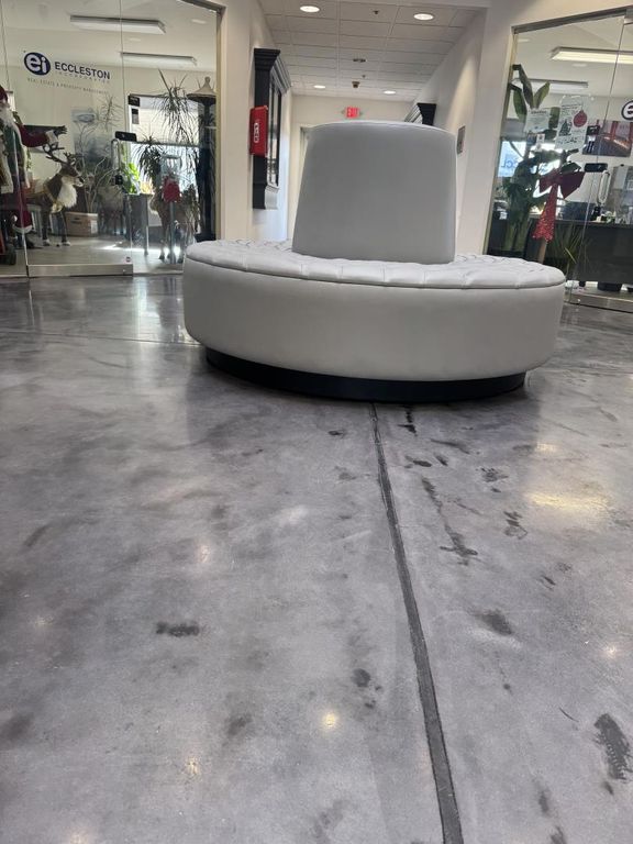 Image 1 of property listing at 205 Rockaway, Pacifica, CA 94044