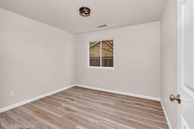 744 Bluff, Los Banos, CA 93635