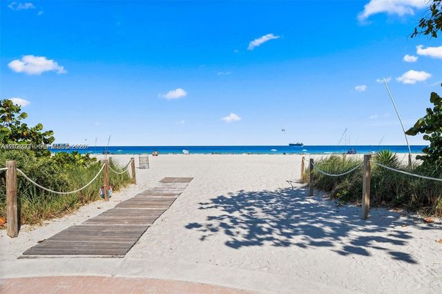 2655 Collins Ave 2302, Miami Beach, FL 33140
