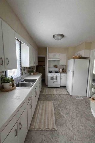 916 23rd Street, Huntington, WV 25703