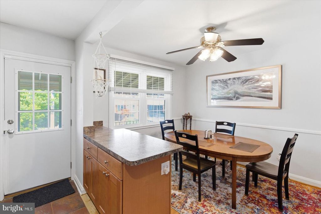 Image 13 of property listing at 8336 EDGEDALE RD, Baltimore, MD 21234