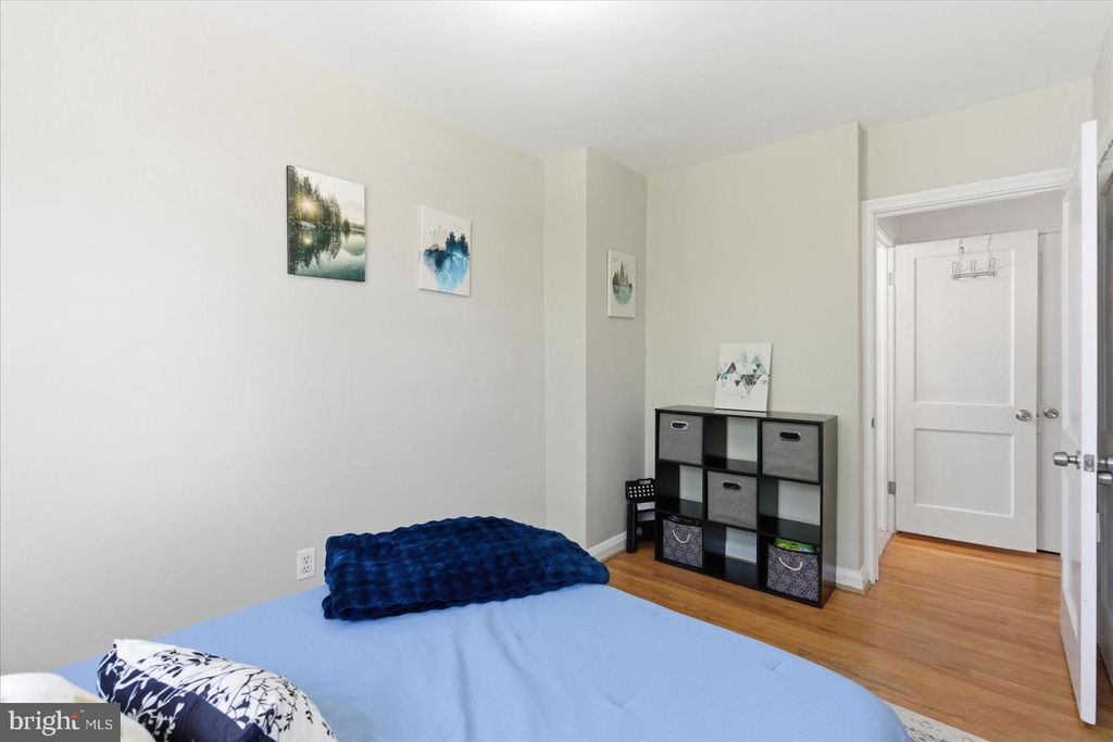 Image 24 of property listing at 8336 EDGEDALE RD, Baltimore, MD 21234