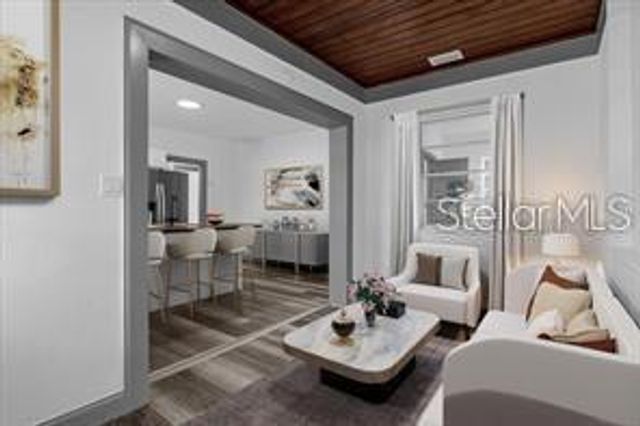 131 W CRYSTAL AVENUE, Lake Wales, FL 33853