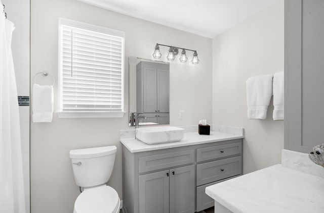 160 Smith Street, Charleston, SC 29403