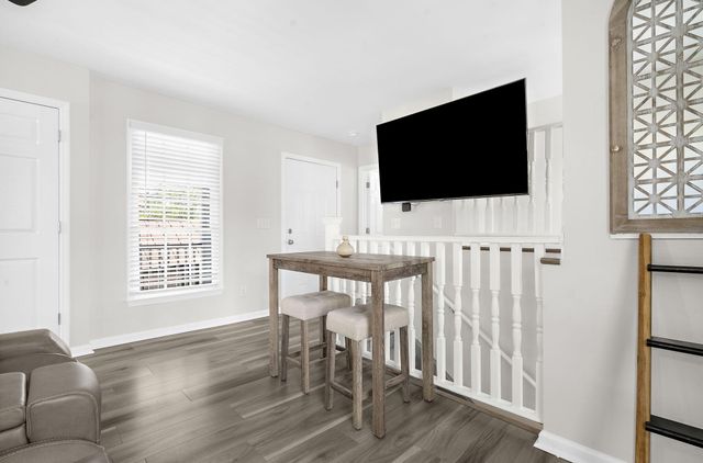 160 Smith Street, Charleston, SC 29403