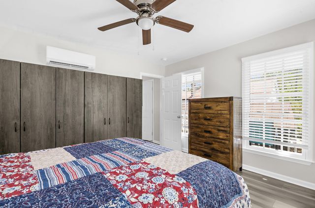 160 Smith Street, Charleston, SC 29403