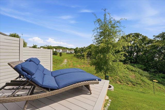 3060 Sapgate Ln, Nashville, TN 37207
